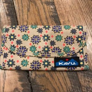 Kavu big spender wallet